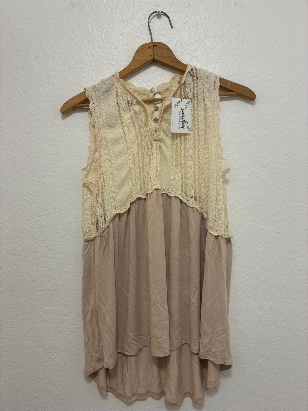 Pol Boho Lace top NWT